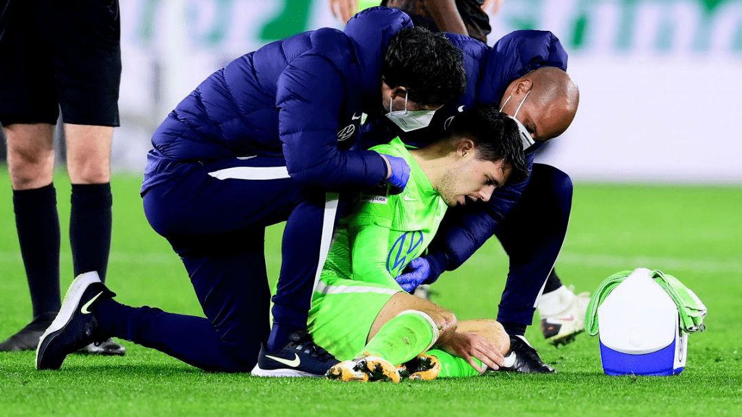 德国杯赛程吃紧；上海申花集结日强势反弹；气氛紧张；临场指挥获称赞(上海申花吧百度贴吧)