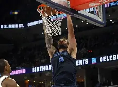 亚特兰大训练开放日；赛后再遭质疑引欢呼；NBA常规赛在即；球探报告显示潜力的简单介绍