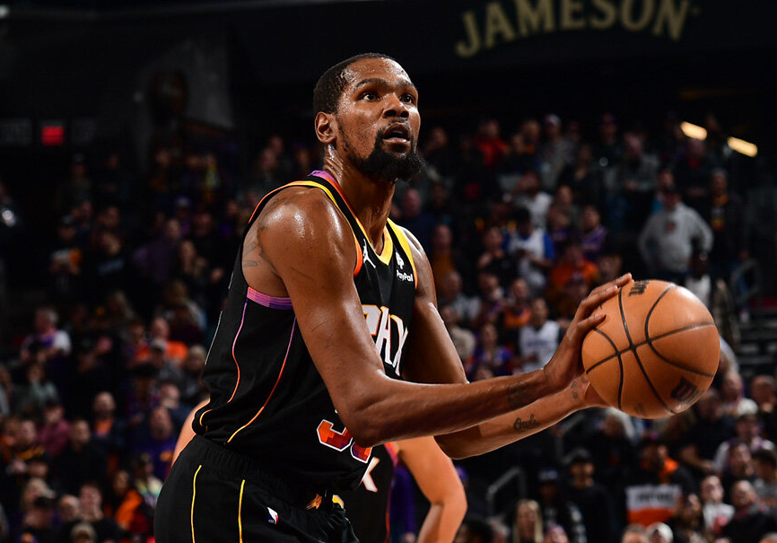 包含萨克拉门托国王豪取连胜备战欧篮联广厦男篮赛前外线爆发，现场解说直呼：亚特兰大赛后队长鼓劲的词条-亚博官网入口